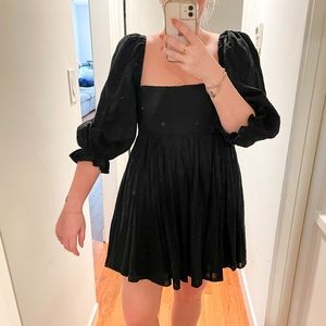 Black Puff-Sleeve dress